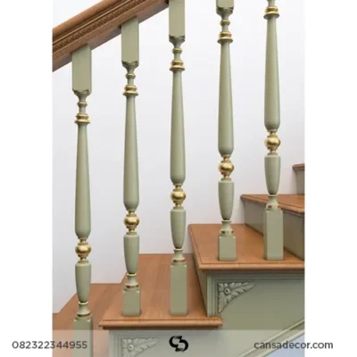 model railing tangga dari kayu mewah duco