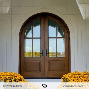 Pintu kupu tarung kaca kayu jati lengkung depan rumah