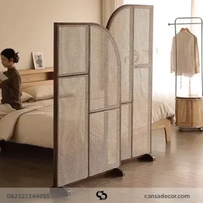 Pembatas Ruangan Simple Natural
