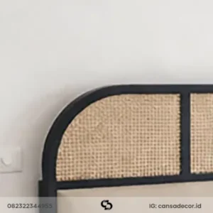 tempat tidur jati jepara kombinasi rotan queen size close up