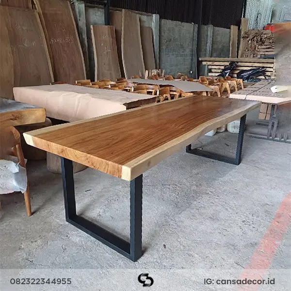 Meja Trembesi Modern kaki besi Natural Acha